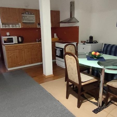 Apartman Hluboka Nad Vltavou Exterior photo